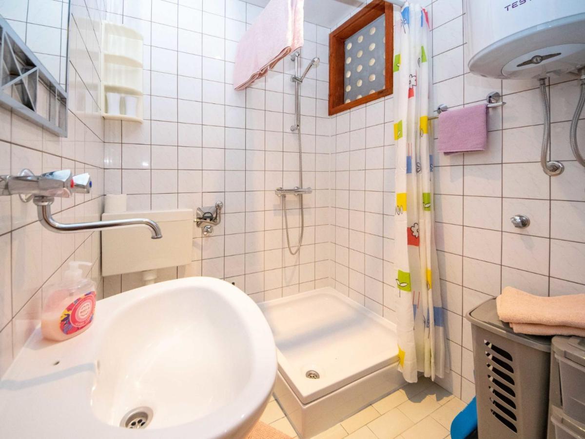 Apartment Saric-2 By Interhome Трогир Екстериор снимка